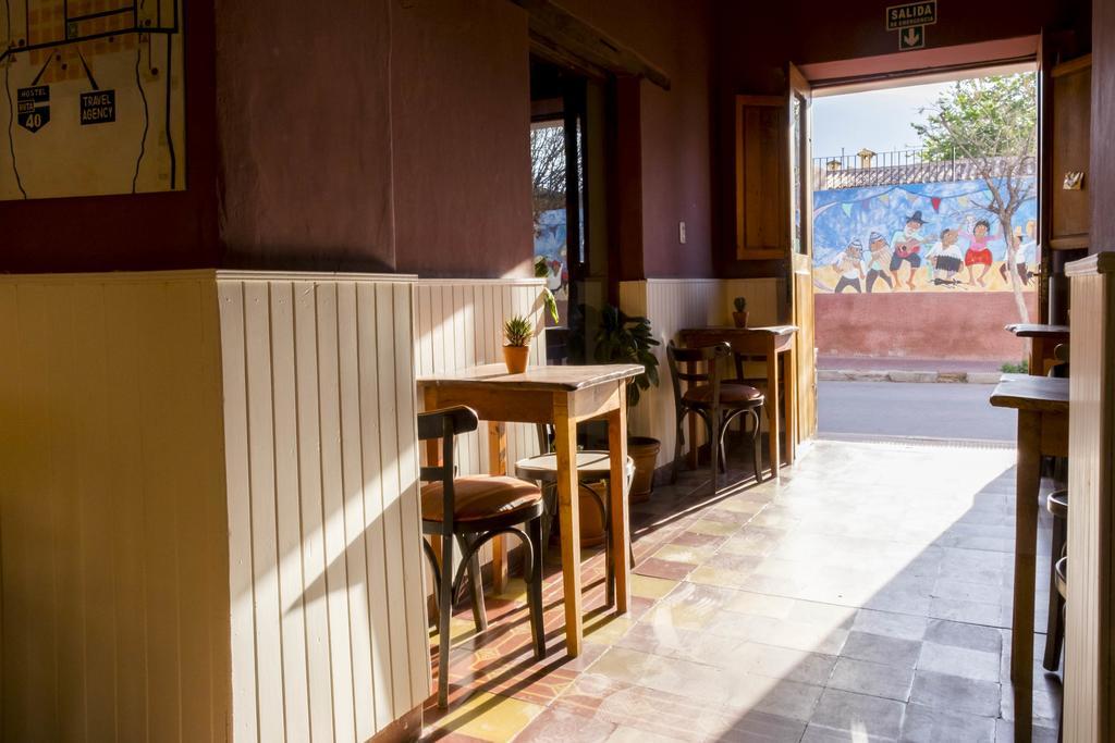 Hostel Ruta 40 Cafayate Extérieur photo